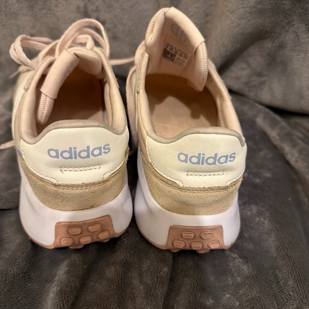 RUN 70S SHOES Adidas Women's Cream Sneakers - Picture 2 of 5